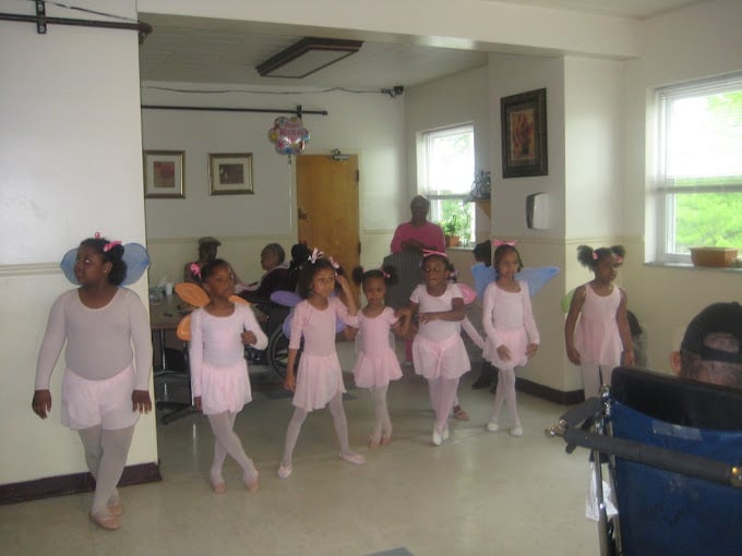 Ballet_class_photo